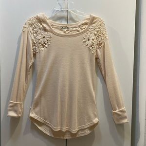 Pink Rose - Beautifull Embroidery Top